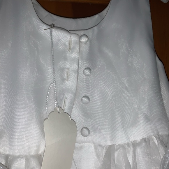 Flower girls dress - Picture 5 of 5